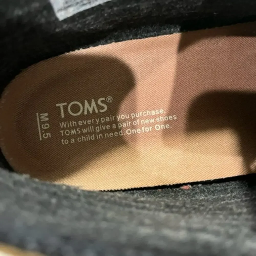 TOMS Mateo Chukka Boots Men's 9.5 Suede Desert Boots Chestnut Casual